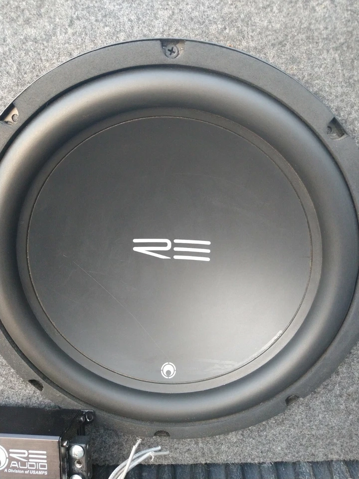 RE Audio REX12S4 v2 12" Subwoofer Coche 4ohm y Amplificador Monobloque SA 500.1 Usado Foto 3 de 4