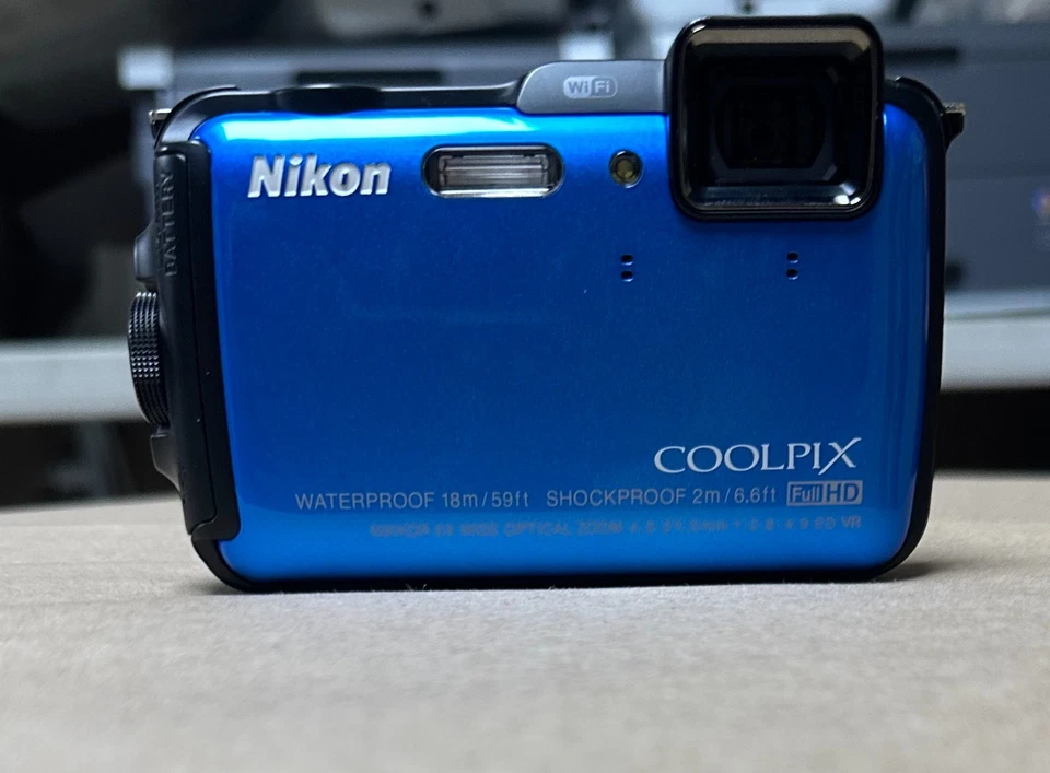 Nikon Coolpix AW120, 16 MP Waterproof Shockproof WiFi Digital Camera - BLUE - Image 4 of 4