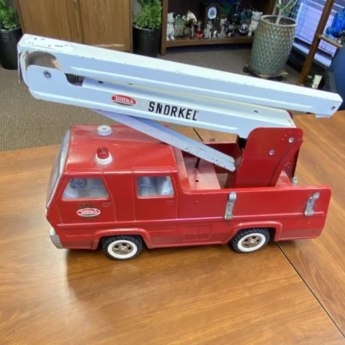 Tonka Pressed Steel Red White Snorkel Fire Truck Vintage Toy