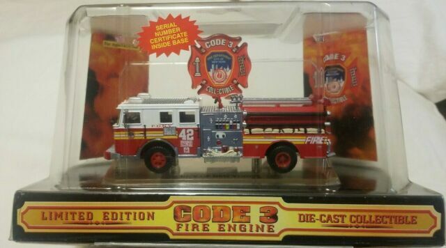 Featured image of post Fire Engine Toy Ebay : Rescue fire engine truck toy with lights sounds 1:16 ladder up xmas toy gift.