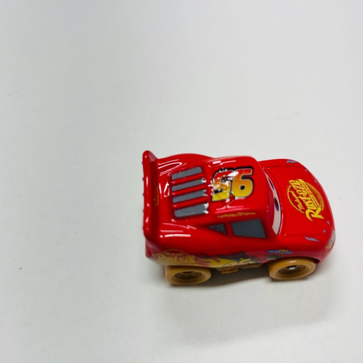 Disney Pixar Cars 2022 Series 3 Diecast Mini Racer #28 - Muddy