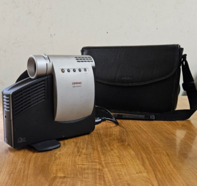 Compaq iPAQ MP1410 DLP-Projektor 800lm VGA-Eingang mit Ledertasche, sehr guter Zustand