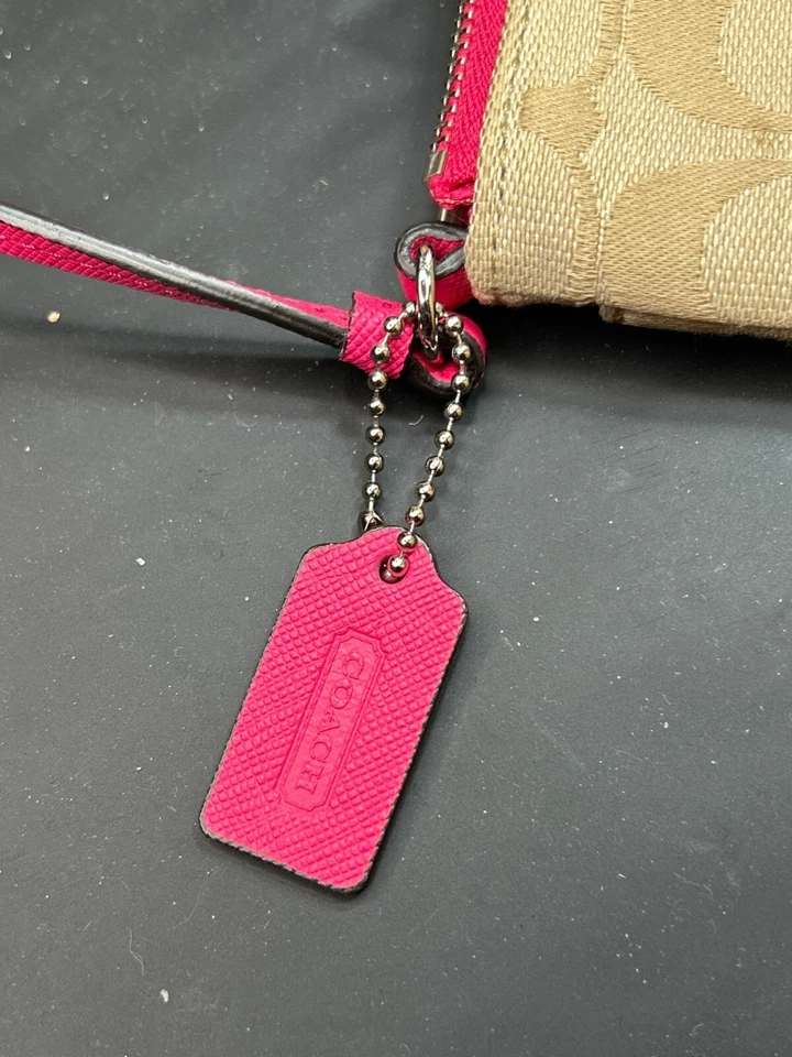 Coach Signature Canvas Wristlet With Pink Leather Trim - Image 4 of 4