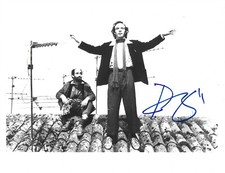 Roberto Benigni autograph signed 20x25 cm picture B/W