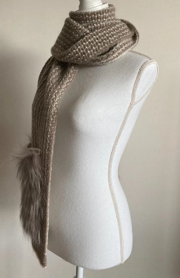 Bufanda estola de piel de Elna Echarpe LOUIS VUITTON M75090 Foto 3 de 4