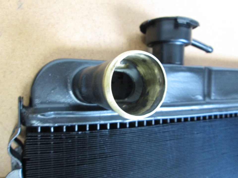 Fiat 124 Spider 2000 Pininfarina Original Latón 1979 - 1983 (Leer más abajo) Foto 2 de 4