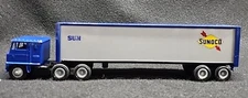 Winross Sunoco Sun Logo Semi Tractor Trailer COE