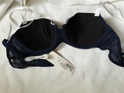 Soutien-Gorge Lise Charmel Modèle Equation Passion - Taille 90B - Noir Avec Armatures - Réf. CCC6239 - Neuf
