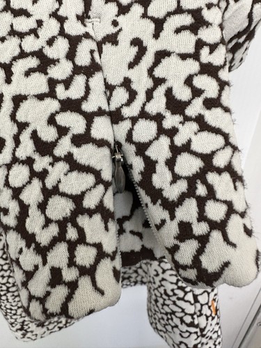 Lucy Womens Activewear Top 1/4 Zip Leopard Print Brown & White LS Textured Sz L - Picture 9 of 15