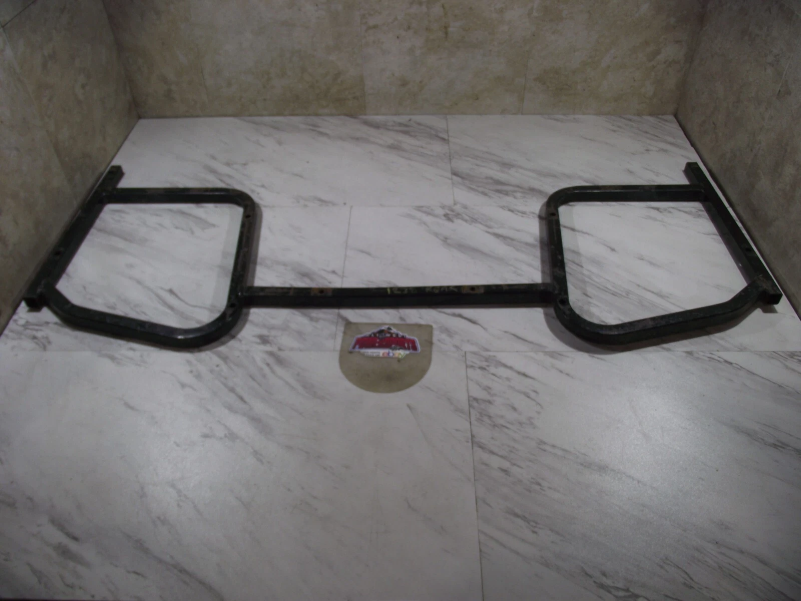 Support, Rear Rack, Black