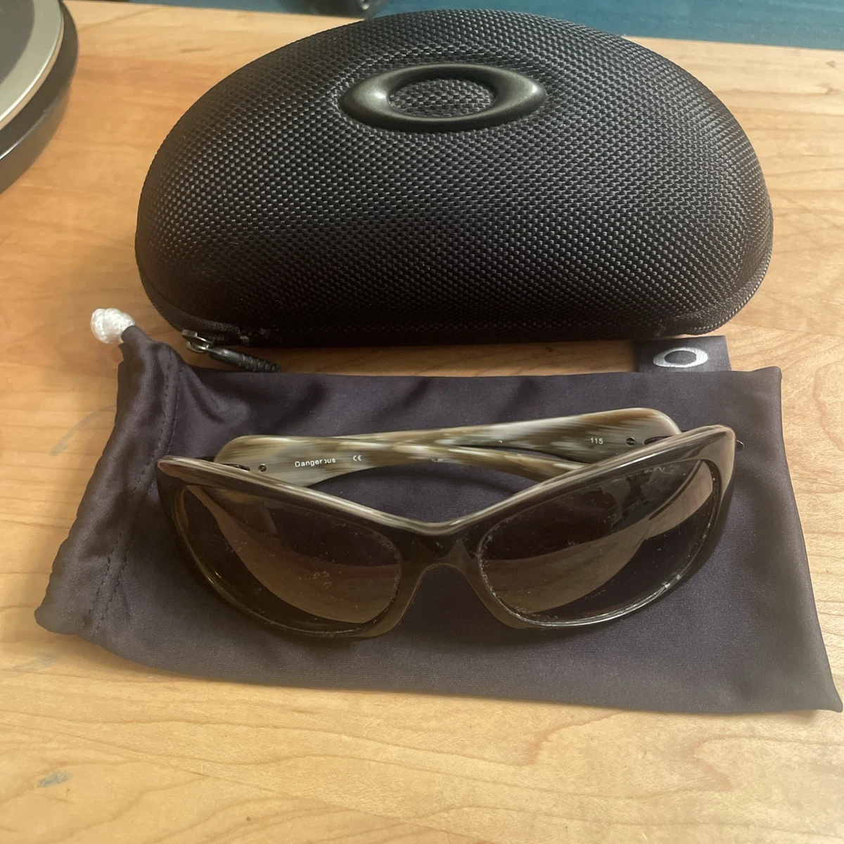 Oakley Retro Sunglasses for Women for sale | eBay display picture 3
