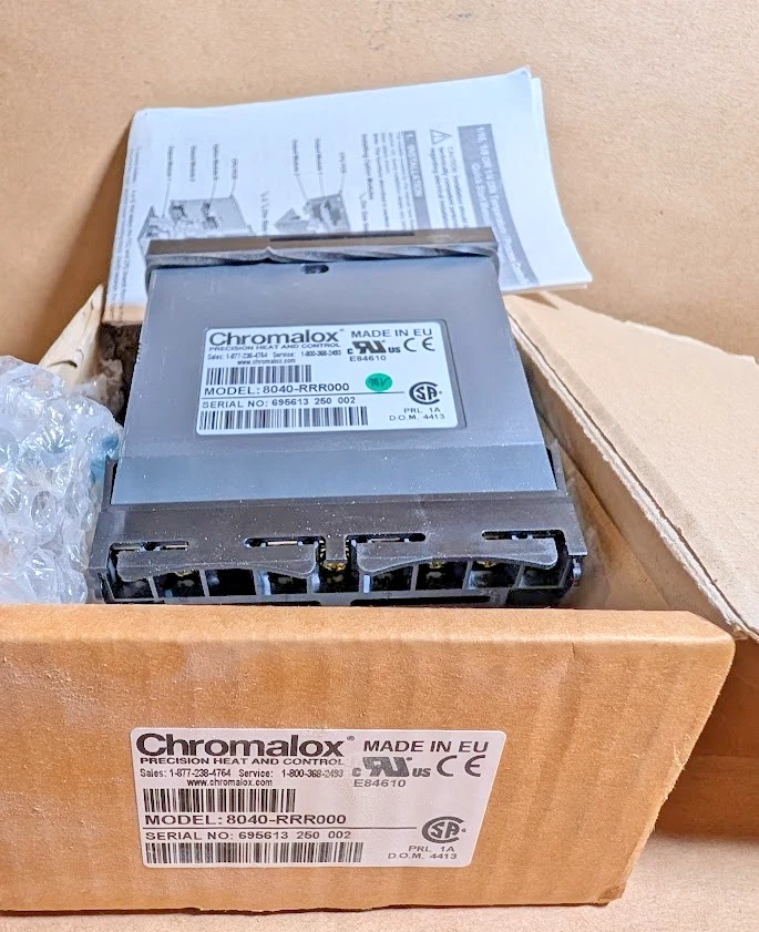 Controlador de Temperatura Chromalox 8040-RRR000, 100-240VAC, 1/8 DIN (Nuevo en Caja) Foto 3 de 4