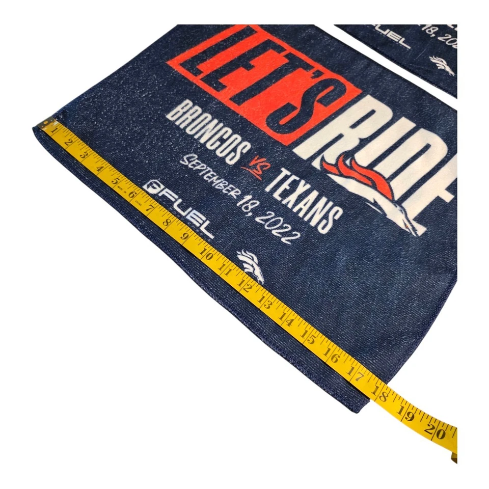 Toalla de rally de los Denver Broncos Let’s Ride Russel Wilson NFL millas de altura nueva sin etiquetas fútbol americano Foto 3 de 4