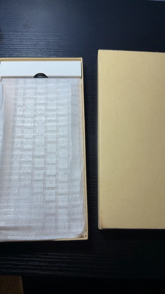 Wireless Bluetooth Keyboard - Backlit Rechargeable Battery Ultra Slim & Portable - Image 2 of 3