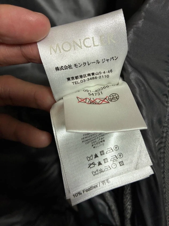 MONCLER Gray Wool Blend Hooded Down Jacket Size 0 Excellent Condition - Image 3 of 4