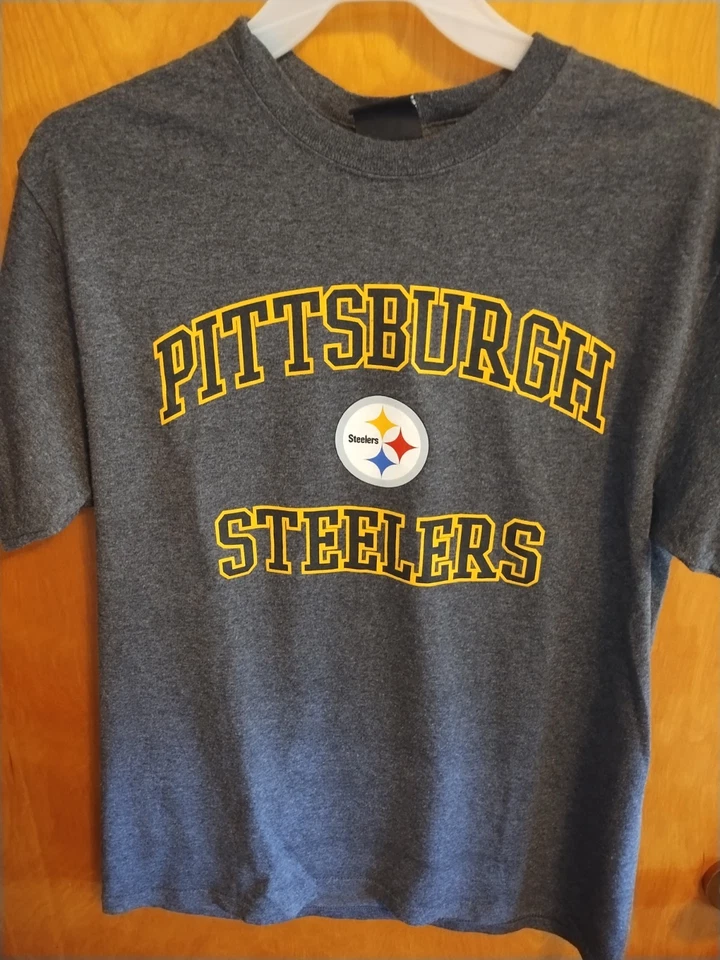 Lot Of 2 Pittsburgh Steelers T-shirts. I Black, 1 Gray. Full Details In... - Image 2 of 4