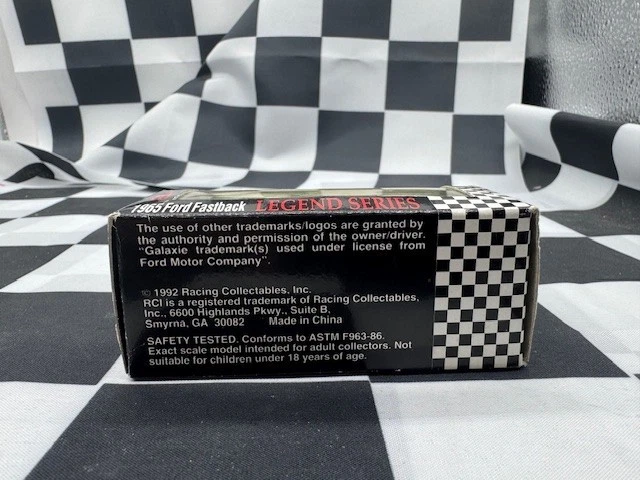 Ned Jarrett #11 Richmond Ford 1965 1/64 Nascar Diecast por RCI Foto 4 de 4