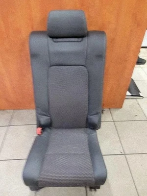 CHEVROLET CAPTIVA C100, C140 Siège Arrière 2.00 Diesel 110kw 2007 37768141 - Photo 1/4