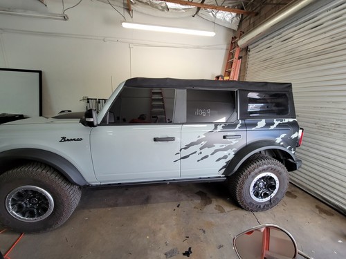 Mud Splash Side Stripes Decal Fits 2021 2022 &up Ford Bronco 2 and 4 Door - Picture 2 of 5