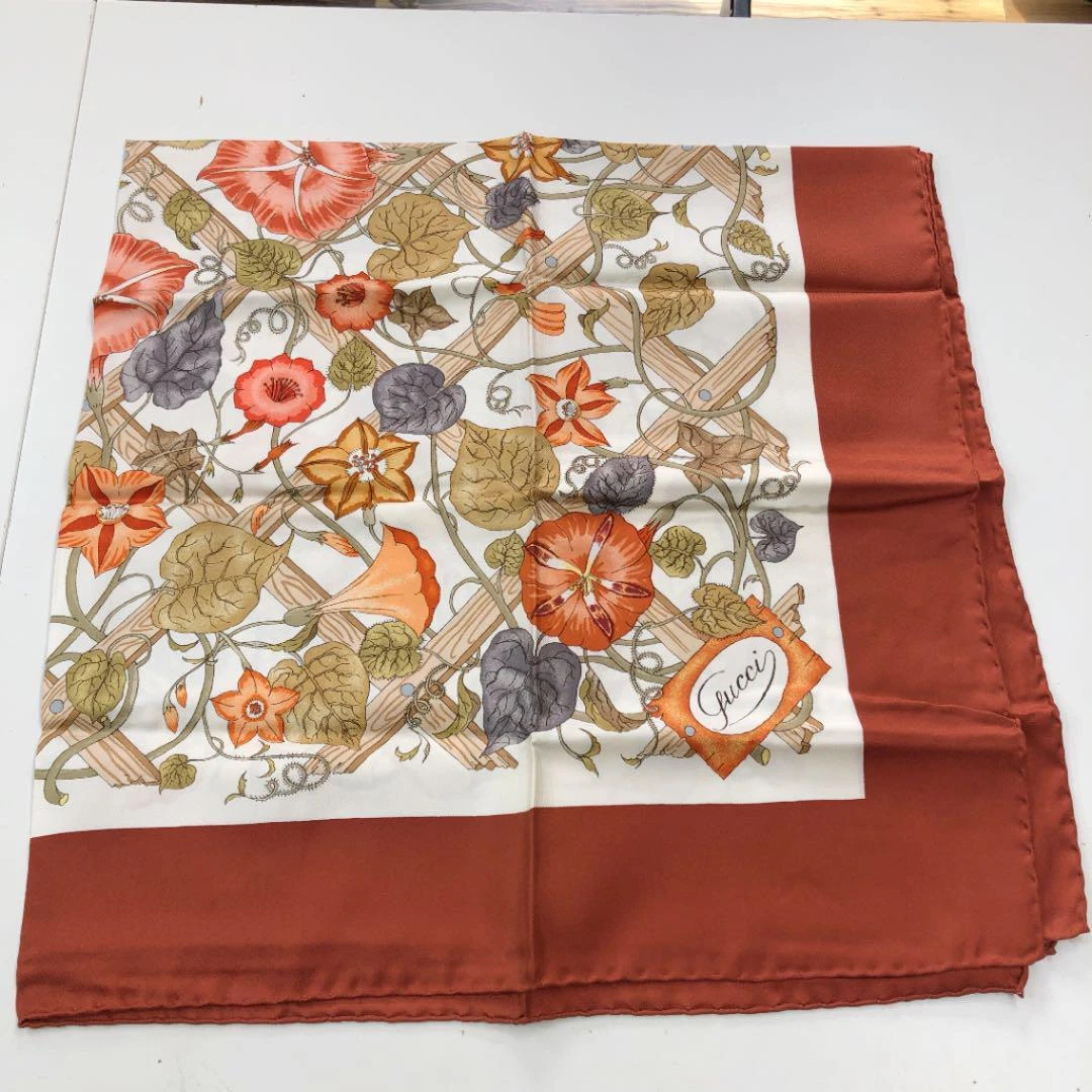 Beauté GUCCI Foulard Vintage V.ACCORNERO Floral   Mode Femme Authentique de Ja