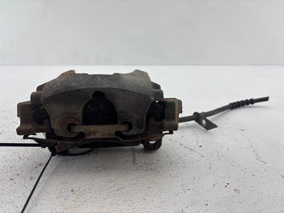 Pinza de freno delantera izquierda Ford Fusion 2013-2020 2,0 L Foto 2 de 4