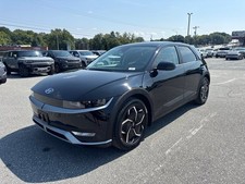 2024 Hyundai IONIQ SEL