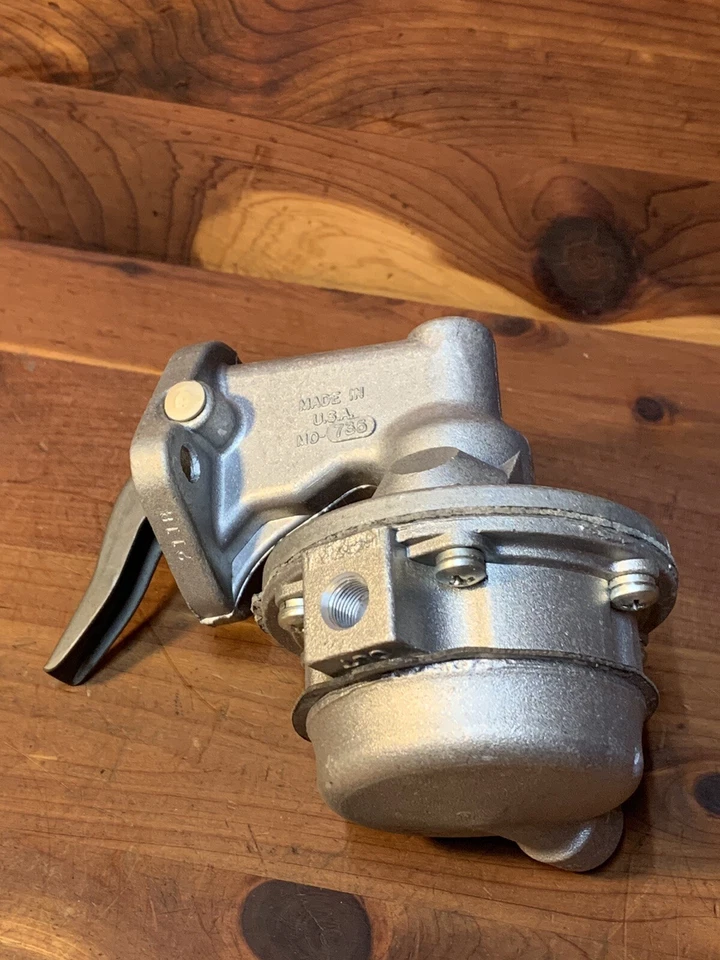 Bomba de combustible nueva 55012 vintage rara NOS TRW, hecha en EE. UU. 2218 1937-1951 Foto 3 de 4