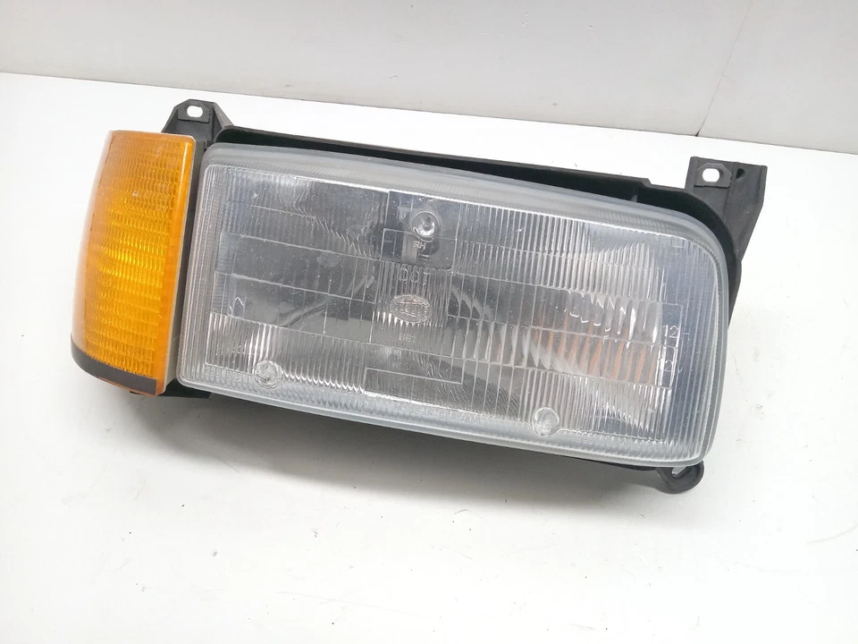 FARO DELANTERO DERECHO VOLKSWAGEN PASSAT 1990-1994 OEM, 114-58238R Foto 4 de 4
