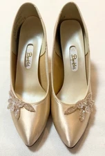 Vintage Dyeables Ivory Satin Formal Heel Shoes w/Bead & Sequin Appliqué Size 7 B