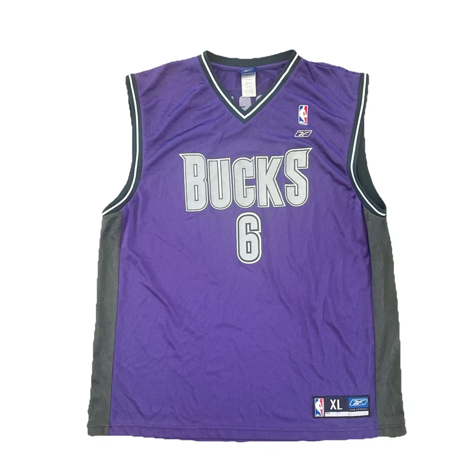 Camiseta deportiva Milwaukee Bucks XL Andrew Bogut para hombre púrpura Reebok vintage Foto 2 de 4