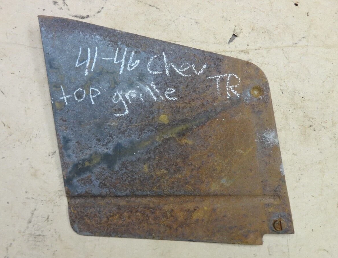 1941 1946 Chevy Truck UPPER GRILLE Center BAFFLE Original GM Under Cover