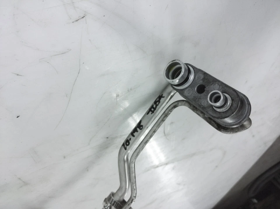 Tubo de aire acondicionado Honda Civic 2001-2005 - 80325-S5d-A12 Foto 2 de 4