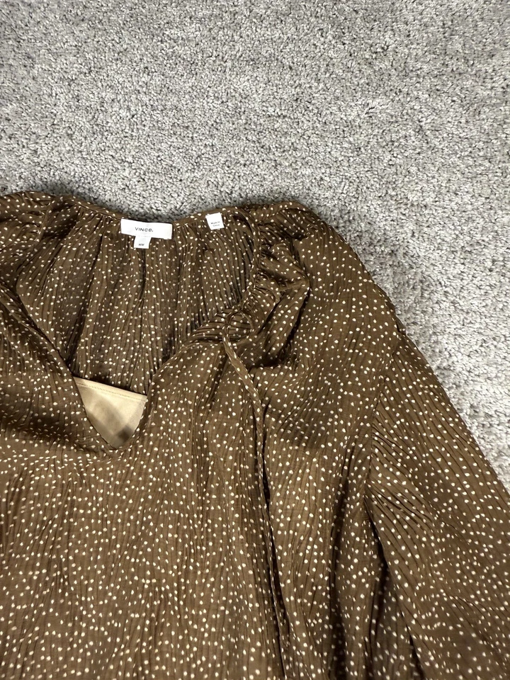 Blusa Top Vince Para Mujer Marrón Punto Estrellado Fruncida Cuello Dividido Talla Mediana Foto 3 de 4
