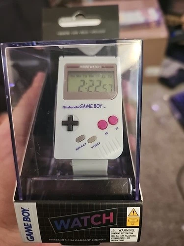 Nintendo Game Boy Watch – Collector Item – Retro Gift – New in Box 2018