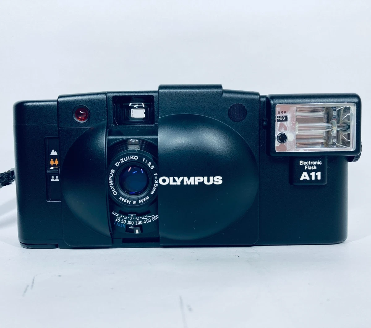 XA OLYMPUS #422■訳あり品■ A11 コンパクト 35mm 1:3.5 D.ZUIKO Flash Electronic A11 XA2 OLYMPUS フィルムカメラ