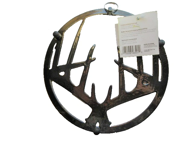 Cuerno de hierro fundido esmaltado Lodge, 8 pulgadas, remache cromado medianoche Foto 2 de 3