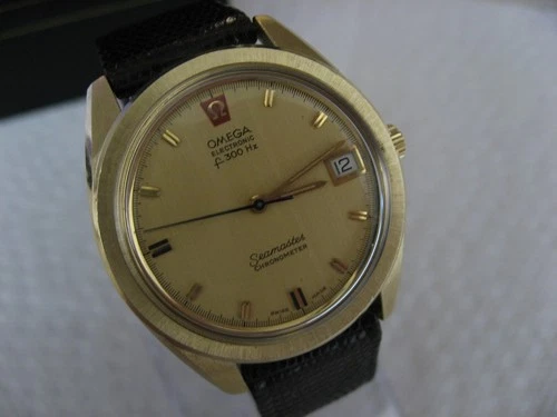 VINTAGE OMEGA SEAMASTER CAL 1250 F-300HZ IN EXCELLENT CONDITION FOR THIS AGE !!!