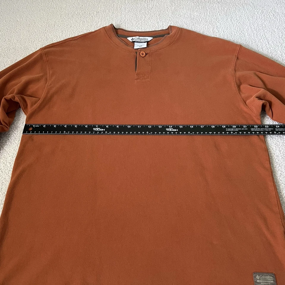Columbia Henley Mens Tshirt Large L/S heavyweight rust color one-button closure - Image 3 of 4
