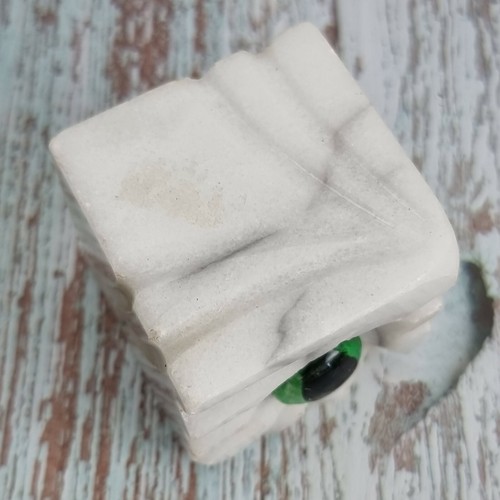 Marble Owl Face Green Googly Eyes Paperweight White Vintage Young Dragon Armor - Picture 6 of 9