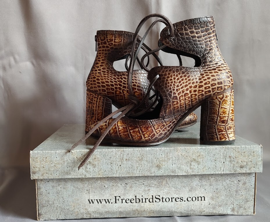 新品【Freebird by Steven】フリーバード/ウエスタンブーツUS6 新品【Freebird by Steven】フリーバード/ウエスタンブーツUS6