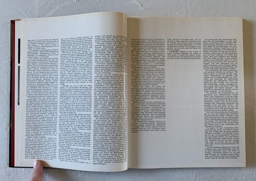 We Live In The USSR - Soviet, Communist Propaganda Book, HC Hardcover 1972 - Picture 13 of 23