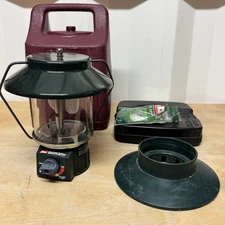 Coleman Electronic Ignition Propane 2 Mantle Lantern # 5154B700 Carry Case Nice