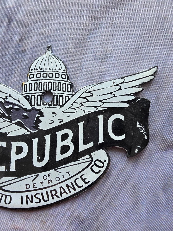 LETRERO DE PORCELANA VINTAGE REPUBLIC AUTO ASEGURANCE COMPANY OF DETROIT 5"×3.5". Foto 3 de 4