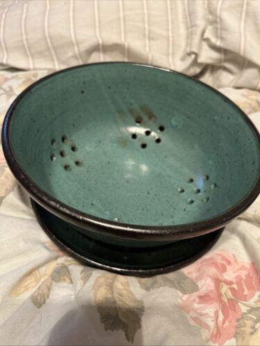 Mississippi Clayworks Berry Bowl/Collander
