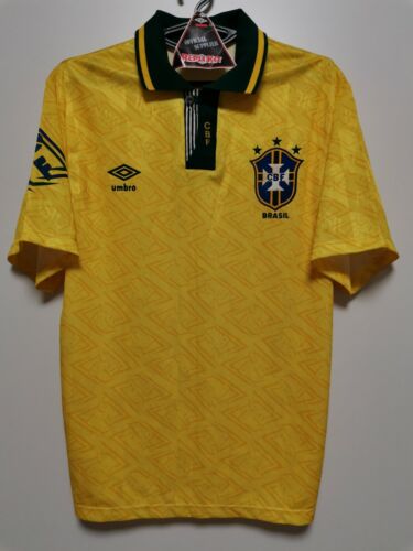 CAMISETA DE FUTBOL LOCAL TALLA M BRASIL 1991-1993 UMBRO NUEVA CON ETIQUETAS