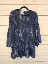 Catherines Women's Blue Animal Printed Pleated Blouse Size 2X