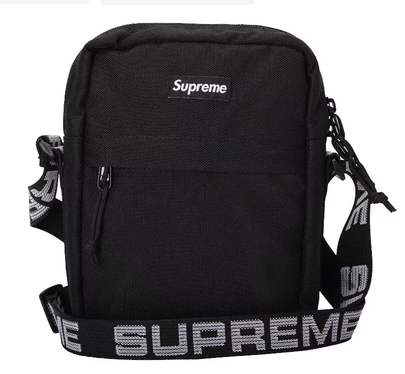 Supreme   SS18 Shoulder Bag   Black   Mint Condition