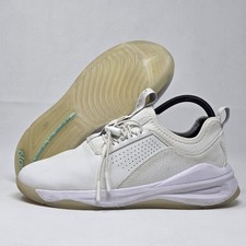 CLOVE Shoes Women  s Size 8.5 White Core Comfort Slip on Sneaker Nursing Work