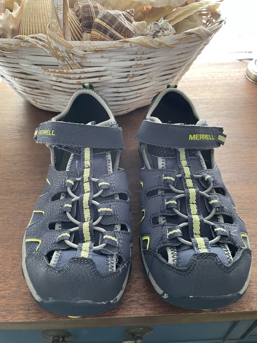 Merrell water hotsell sandals womens