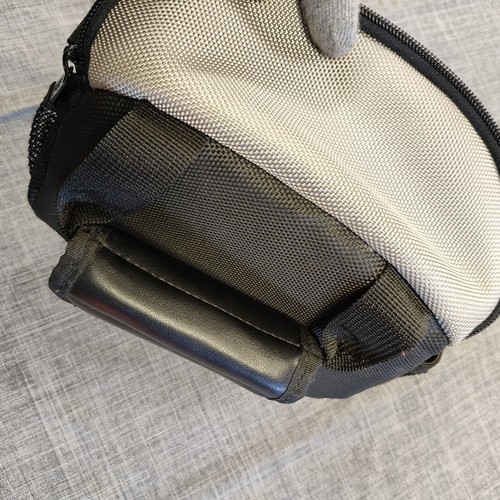 QuantaRay Digital Manual Medium 2 Zip Padded Camera Case Bag Silver Bl w Handle - Picture 8 of 14